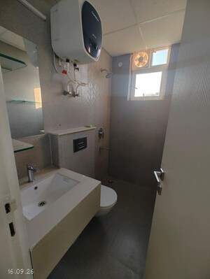 Bathroom in 3 BHK Apartment at Pareena Micasa, Sector 68 – for Rent