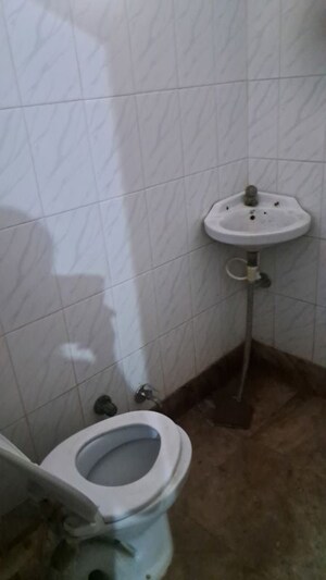 Bathroom in 5 BHK Independent House at UIT Alwar Stone Park, Ranjeet Nagar – for Sale