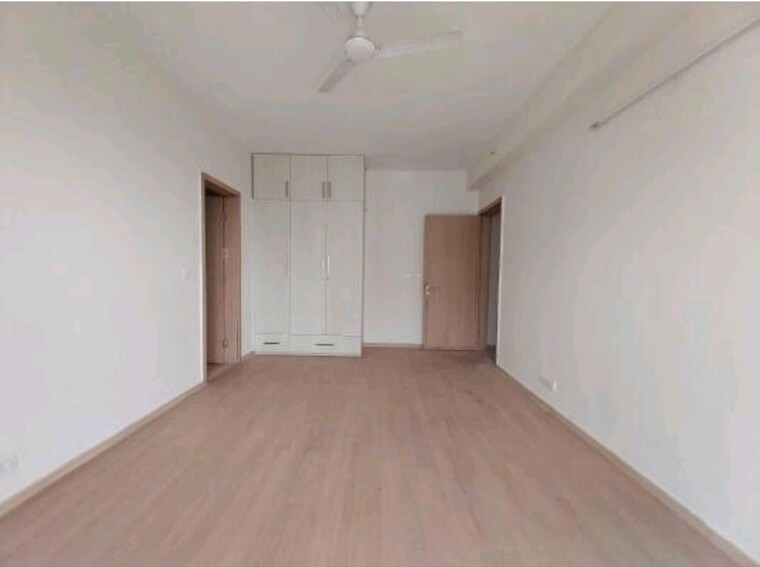 Room, dlf-new-town-heights-i 4 Bedroom 2727 Sq.Ft. Apartment In Sector 90 Gurgaon 10681126
