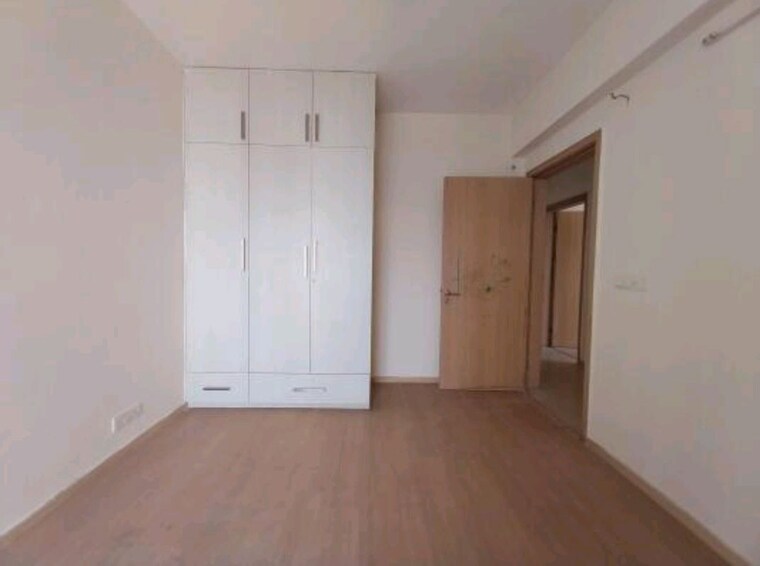 Room, dlf-new-town-heights-i 4 Bedroom 2727 Sq.Ft. Apartment In Sector 90 Gurgaon 10681126