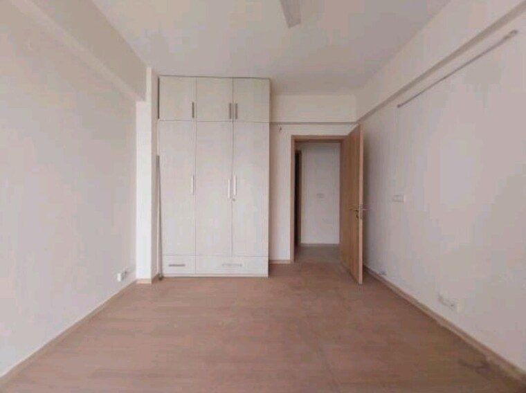 Room, dlf-new-town-heights-i 4 Bedroom 2727 Sq.Ft. Apartment In Sector 90 Gurgaon 10681126
