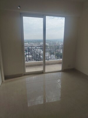 2 BHK Apartment For Rent in Signature Global Prime, Sector 63a