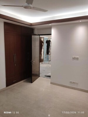 Room in 4 BHK Builder Floor at East Of Kailash – for Rent