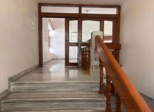 Staircase in 4 BHK Villa at Vishwas Khand – for Rent