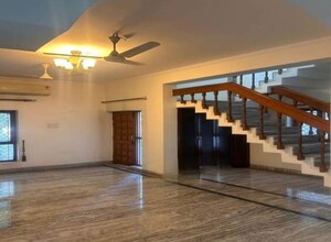 4 BHK Villa For Rent in Vishwas Khand
