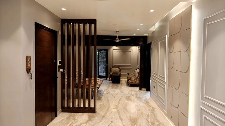 undefined, model town 5 Bedroom 4050 Sq.Ft. Builder Floor In Model Town Delhi 10680340