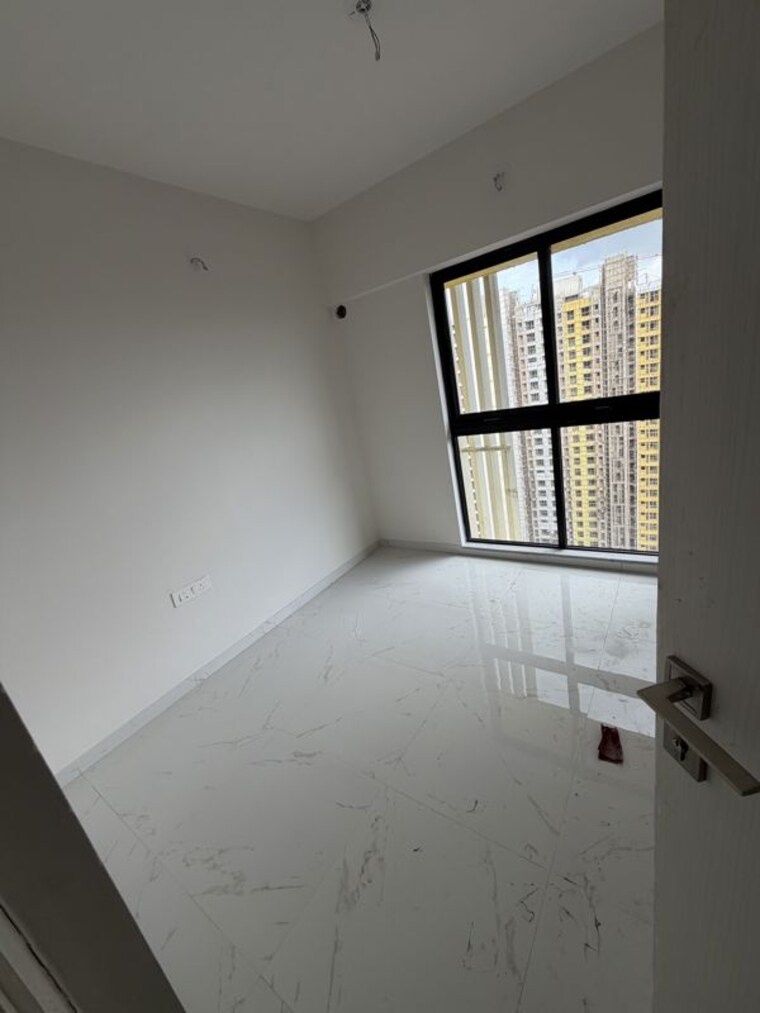 Balcony, runwal-gardens 1 Bedroom 437 Sq.Ft. Apartment In Dombivli East Thane 10681149