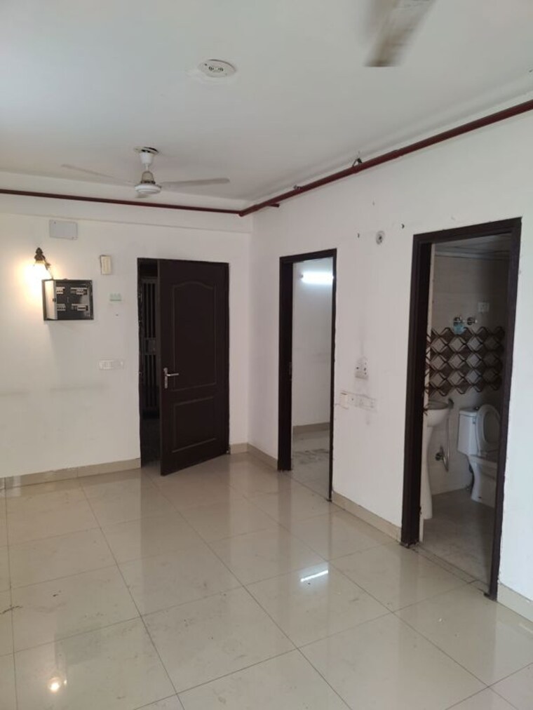 Hall, amrapali-zodiac 2.5 Bedroom 1075 Sq.Ft. Apartment In Sector 120 Noida 10681177