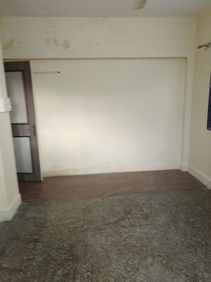 1 BHK Independent House For Rent in Solapur Bazaar