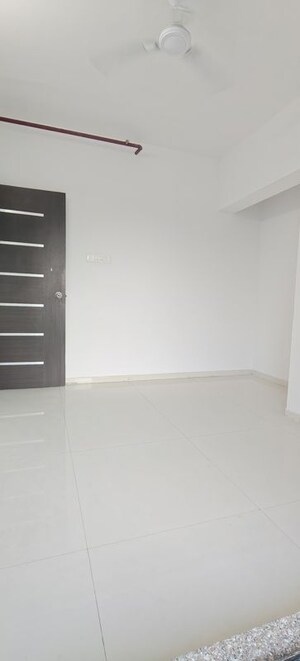 Bedroom in 2 BHK Apartment at Vinay Nagar – for Rent