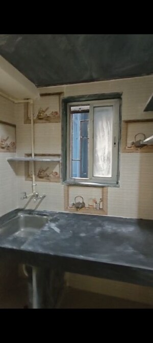  1 BHK Apartment at Dadar West – for Rent