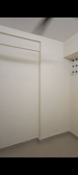  1 BHK Apartment at Dadar West – for Rent