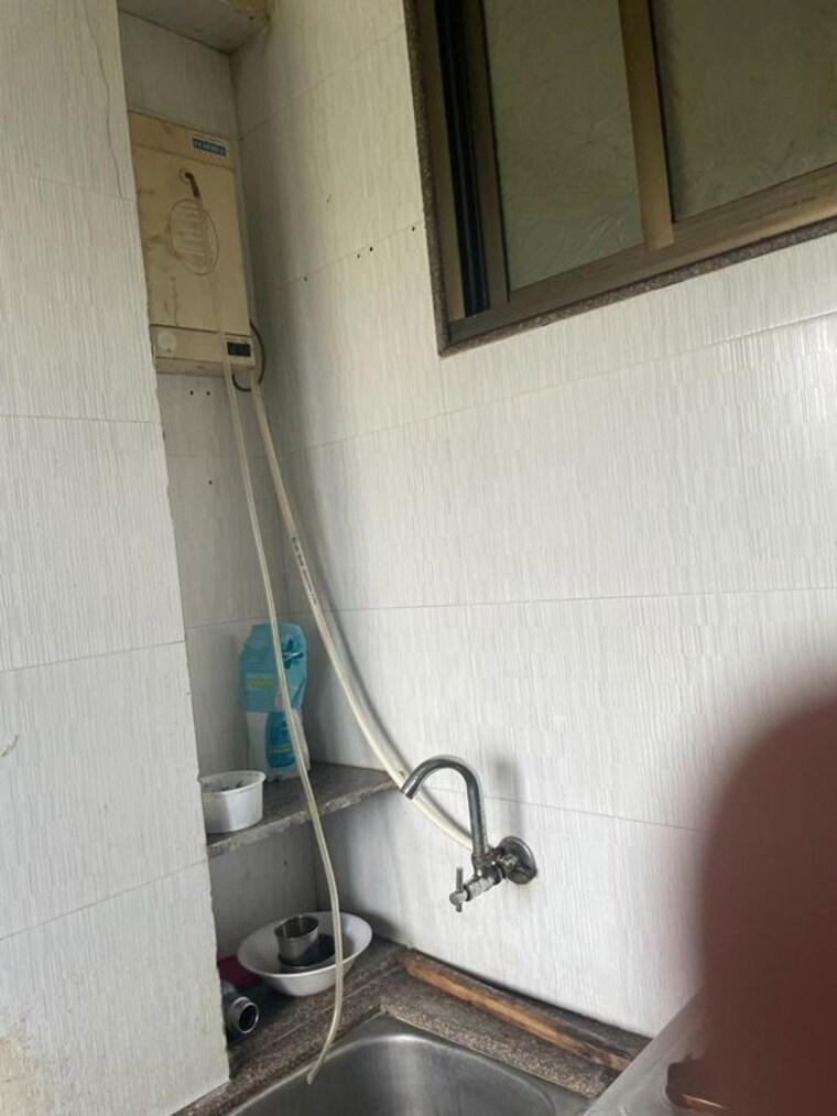 Bathroom, tilak nagar 1 Bedroom 430 Sq.Ft. Apartment In Tilak Nagar Mumbai 10681208