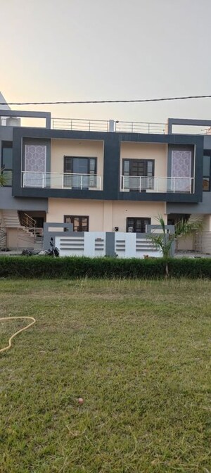 3 BHK Villa For Sale in Crown Nine Residency, Mundia Ahmed Nagar