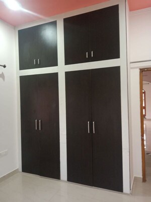 Furnished Amenities in 4 BHK Independent House at Canal Road – for Rent