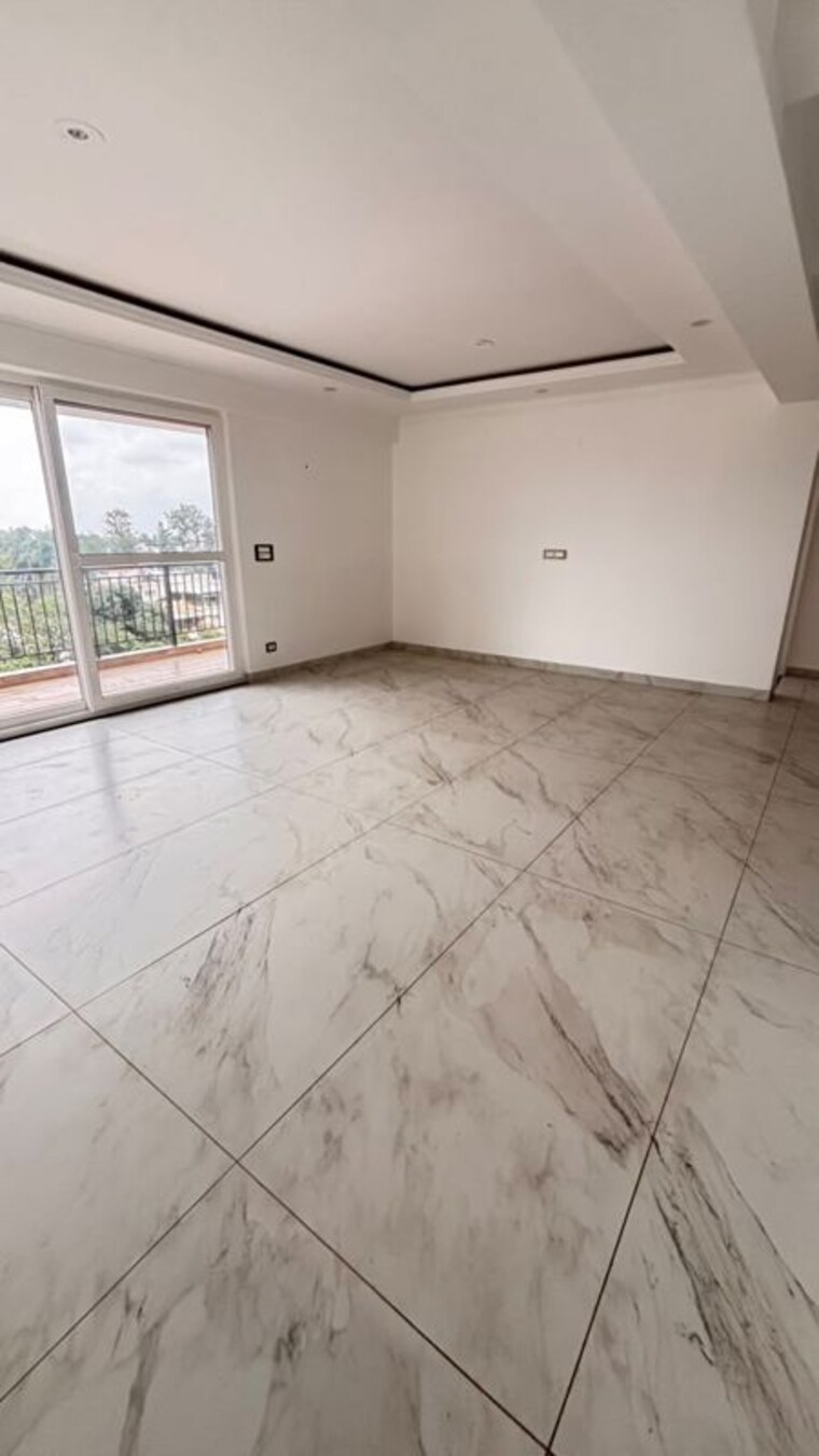 Room, nh 8 3 Bedroom 2700 Sq.Ft. Apartment In Nh 8 Dharuhera 10681237