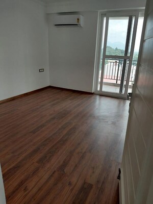 Room in 3 BHK Apartment at Nh 8 – for Rent