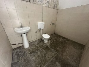   Industrial Plot at Sector 82 – for Sale