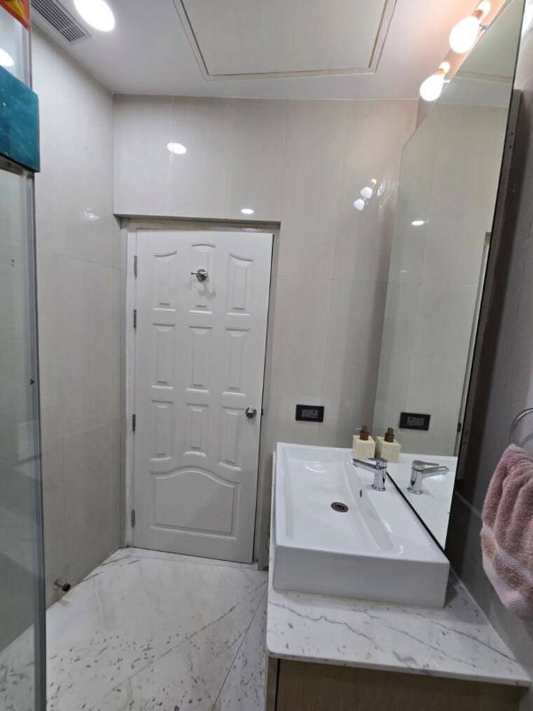 Bathroom, shristi-the-v 3 Bedroom 2250 Sq.Ft. Apartment In Rajarhat New Town Kolkata 10681240