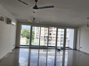 Gym in 4 BHK Apartment at Sahastradhara Road – for Rent