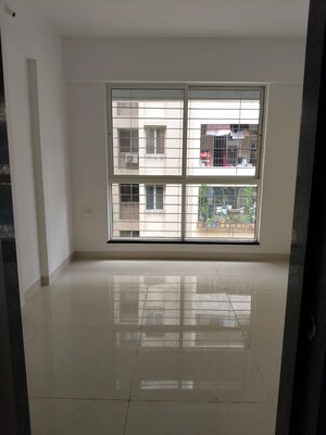 Room in 2 BHK Apartment at Prakriti Surbhi Samrudhi, Dhanori – for Rent