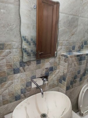 Bathroom in 3.5 BHK Independent House at Sector 21 – for Rent