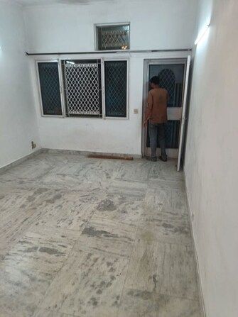 2 BHK +  1000 Sq.Ft. Apartment in Windsor and Nova Society