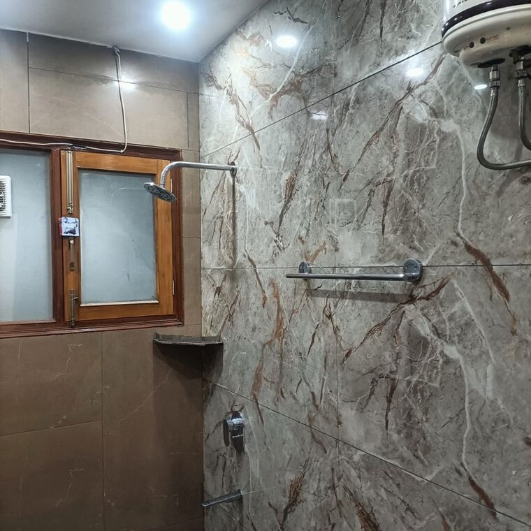 Bathroom, sector 16 3.5 Bedroom 3000 Sq.Ft. Independent House In Sector 16 Panchkula 10681313