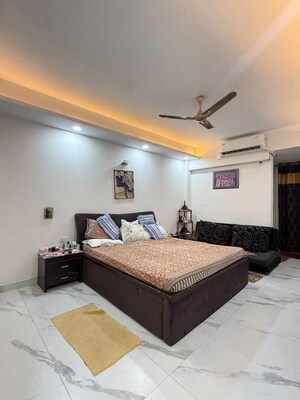 Bedroom in 3 BHK Builder Floor at M2K Aura, Sector 47 – for Rent