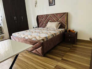 2 BHK Apartment For Rent in Unitech The Residences Gurgaon, Sector 33