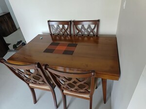 Dining area in 2 BHK Apartment at Versova – for Rent