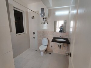 Team Area in 3 BHK Apartment at Orchid Petals, Sector 49 – for Rent