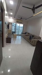 2 BHK 800 Sq.Ft. Apartment in Heena Gaurav Heights