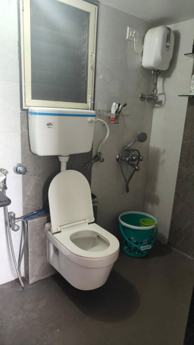Bathroom, giriraj-tower 1 Bedroom 488 Sq.Ft. Apartment In Virar West Palghar 10681397
