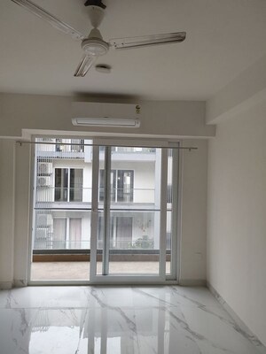 Room in 3 BHK Apartment at M3M Soulitude, Sector 89 – for Rent