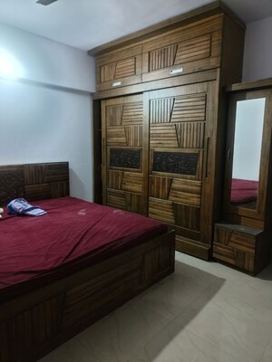 Bedroom in 2.5 BHK Apartment at Essen Shonest Towers, Wakad – for Rent