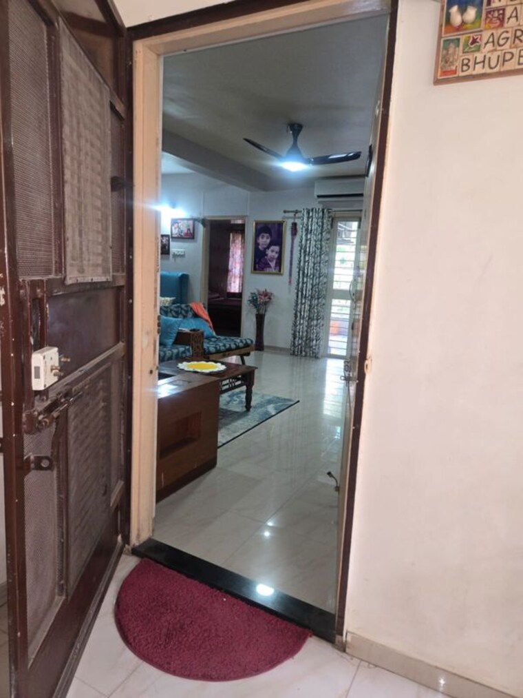 Balcony, g-k-daffodils-housing-society 3 Bedroom 1255 Sq.Ft. Apartment In Pimple Saudagar Pune 10681416