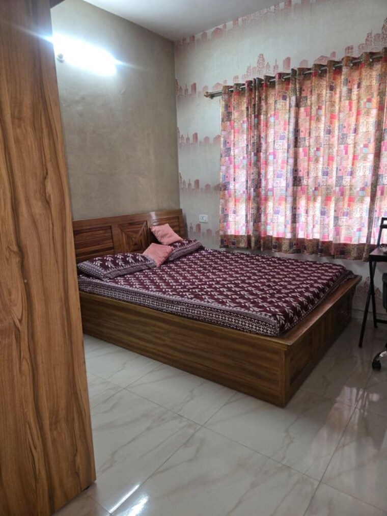 Bedroom, g-k-daffodils-housing-society 3 Bedroom 1255 Sq.Ft. Apartment In Pimple Saudagar Pune 10681416