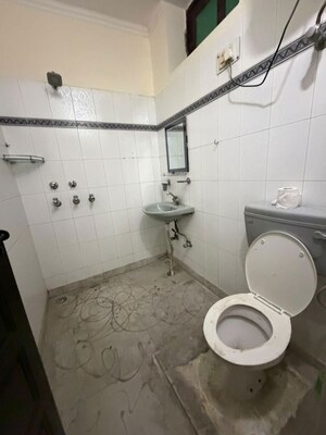 Bathroom in 3 BHK Builder Floor at Sector 15 – for Rent