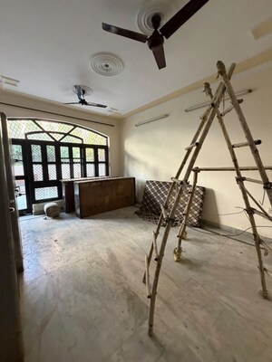 Staircase in 3 BHK Builder Floor at Sector 15 – for Rent