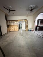 3 BHK +  2300 Sq.Ft. Builder Floor in Sector 15