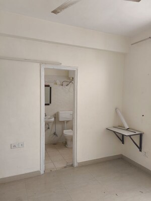 Room in 2 BHK Apartment at Shree Vardhman Mantra, Sector 67 – for Rent