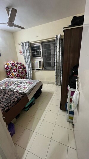 Bedroom in 1 BHK Apartment at K Raheja Vihar, Powai – for Rent