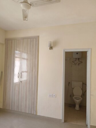 2 BHK 800 Sq.Ft. Apartment in Shree Vardhman Mantra