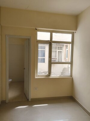 Room in 2 BHK Apartment at Shree Vardhman Mantra, Sector 67 – for Rent