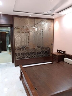 Bedroom in 5 BHK Apartment at Bhumiraj Hermitage, Sanpada – for Rent