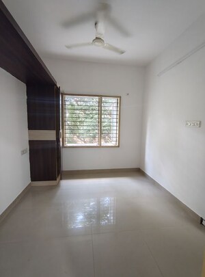 Furnished Amenities in 2 BHK Builder Floor at Hsr Layout – for Rent