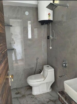 Attached Bathroom in 1 BHK Apartment at Saket – for Rent