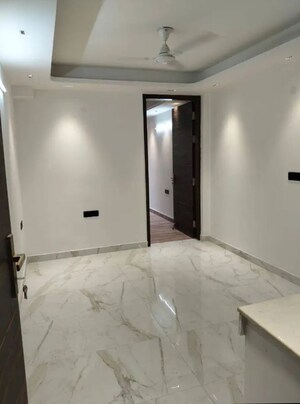 1 BHK Apartment For Rent in Saket