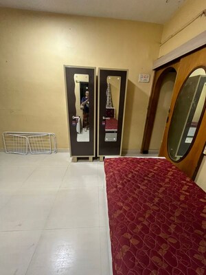  Pg For Rent in Malad West